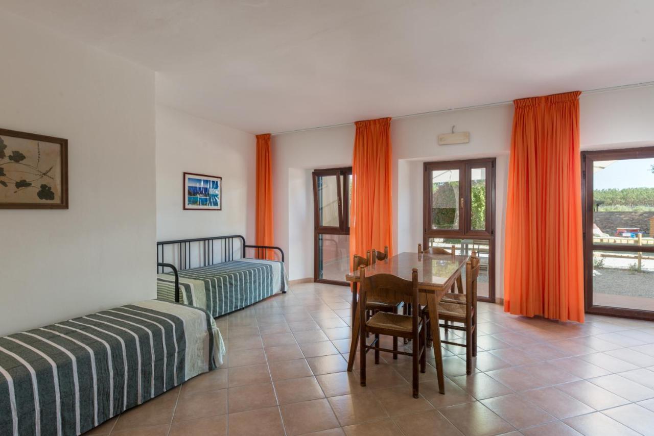 Agriturismo Le Vecchie Scuole Campiglia Marittima Ngoại thất bức ảnh